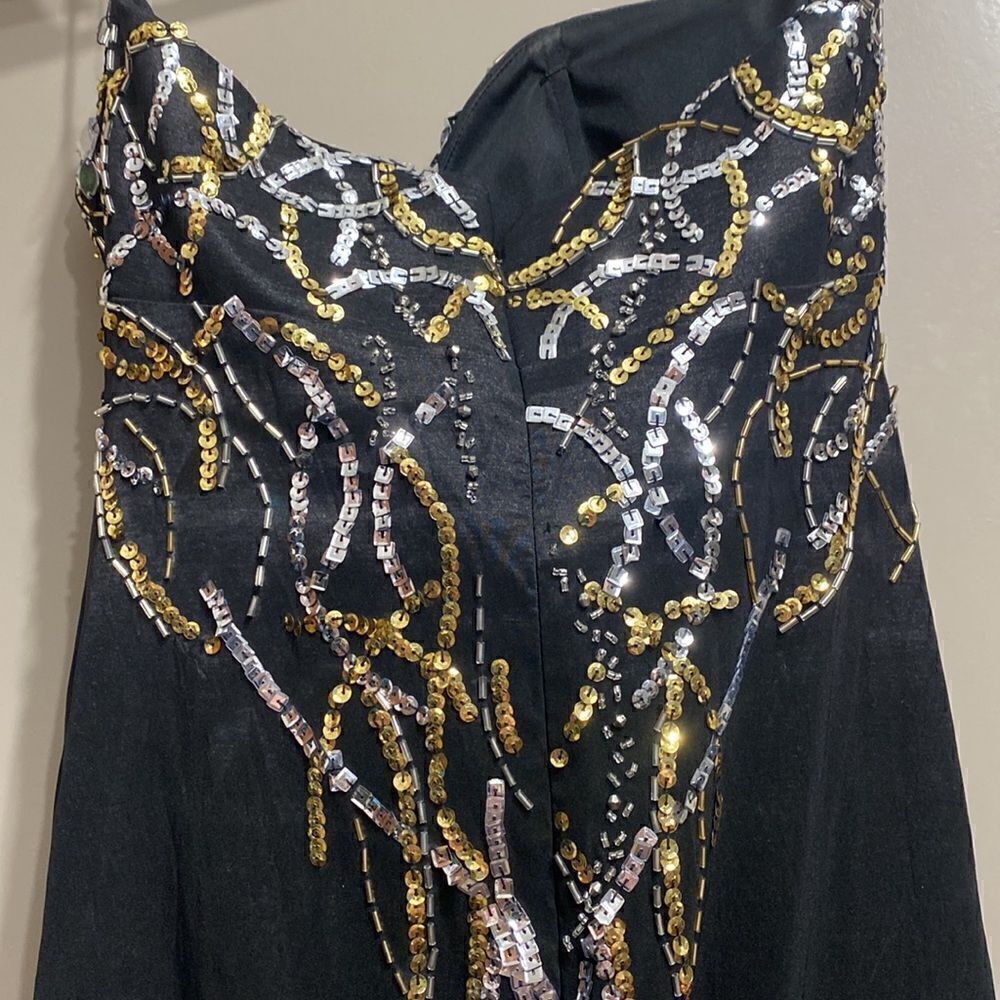 Jumps Apparel Strapless Black gown with silver and gold sequins Size 5/6 - Picture 6 of 11